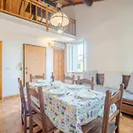 Amazing In With Wifi Apartment *