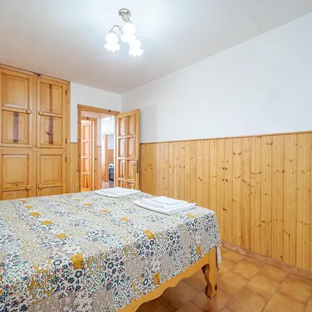 2 Bedroom Gorgeous Apartment In Camogli * Camogli