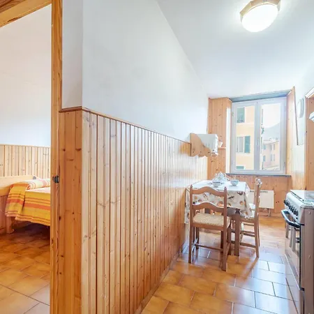 2 Bedroom Gorgeous Apartment In Camogli Apartamento *